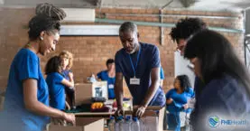 Should I Become a Social Worker? Pros and Cons of the Job